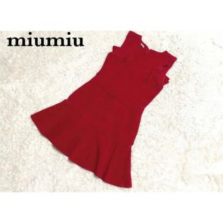 【美品】MIU MIU 膝丈ワンピース ブラック M フリル ノースリーブ