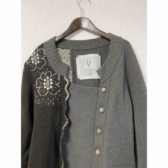 nest Robe(ネストローブ)の美品 gasa ウールニット チャコールグレー系 native villge レディースのトップス(ニット/セーター)の商品写真