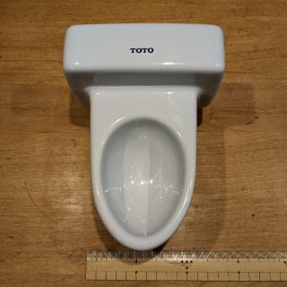 トウトウ(TOTO)のTOTO非売品ミニチュア便器トイレ色見本ソフトブルー陶器製(その他)