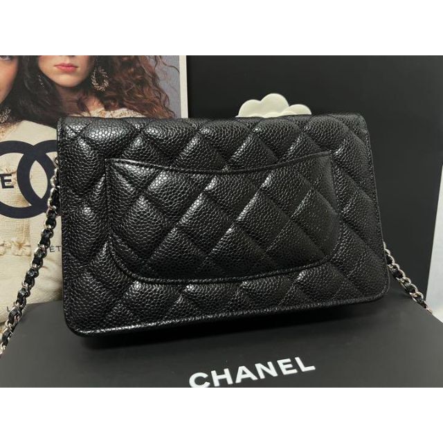 CHANEL - 極美品 CHANEL マトラッセ チェーンウォレット キャビア ...