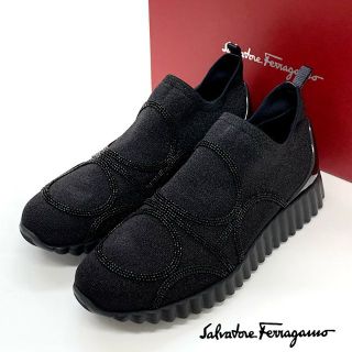 サルヴァトーレフェラガモ(Salvatore Ferragamo)の5597 未使用 フェラガモ ファブリック ビーズ スニーカー ブラック(スニーカー)