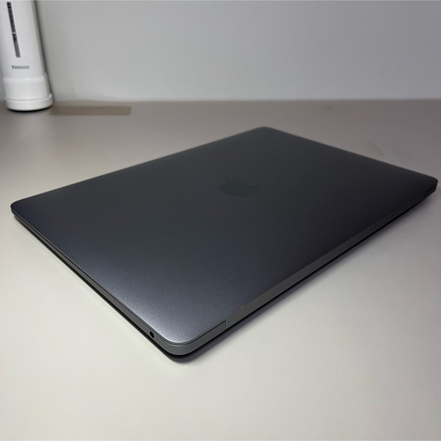 M1 MacBook Air 13 2020 A2337 8GB 512GB スマホ/家電/カメラのPC/タブレット(ノートPC)の商品写真