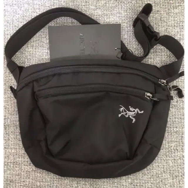 ARC'TERYX - 【新品】アークテリクス マンティス2 ショルダーバックの