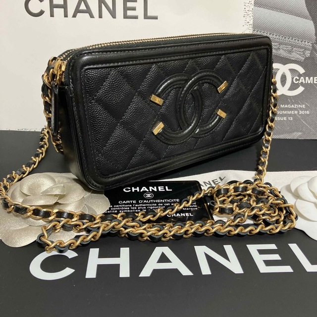 CHANEL(シャネル)の専用♡美品♡シャネル チェーンウォレットショルダー バッグ フィリグリ 正規品 レディースのバッグ(ショルダーバッグ)の商品写真