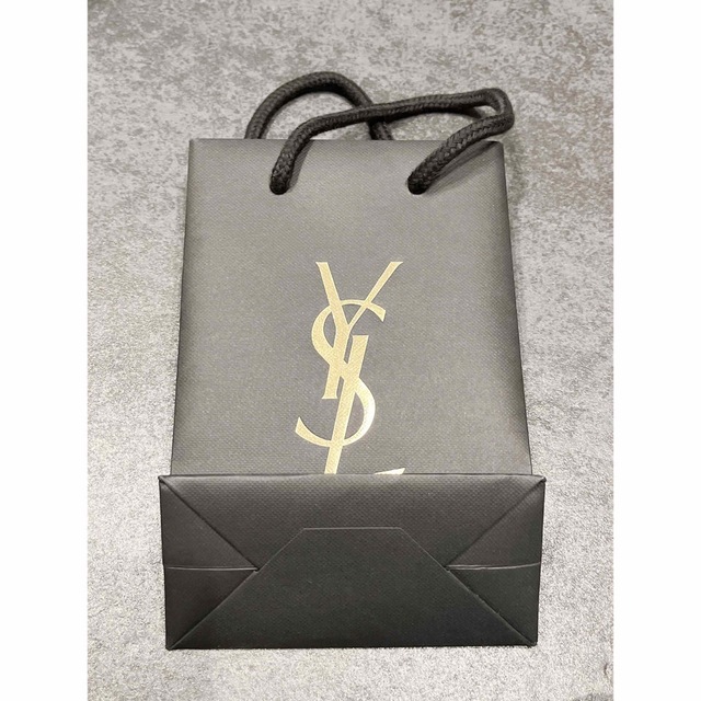 Yves Saint Laurent Beaute(イヴサンローランボーテ)のイヴ・サンローラン　ショップ袋 レディースのバッグ(ショップ袋)の商品写真