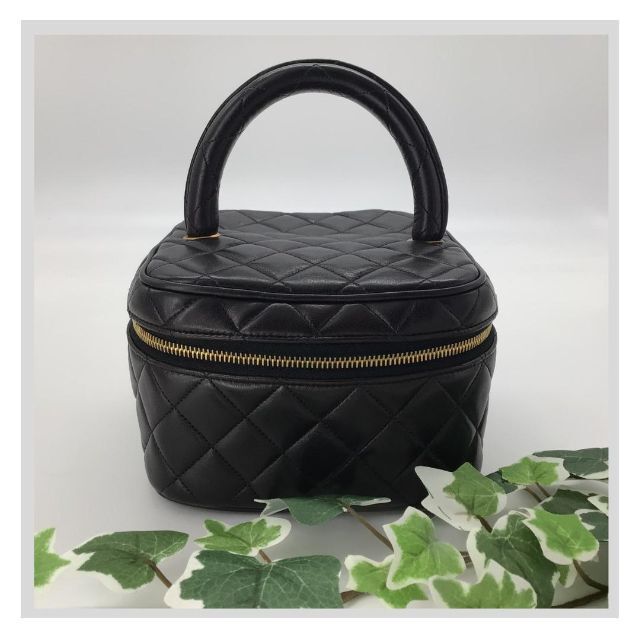 CHANEL シャネル バニティ ハンドバッグ ポーチ ブラック ラムスキン-