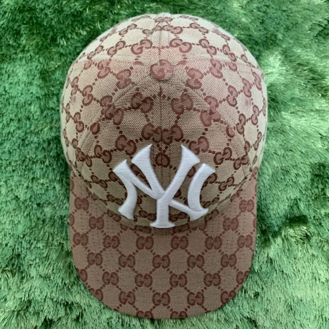 良品】Gucci NY BBキャップ Wネーム キャップ キャップ 帽子 メンズ