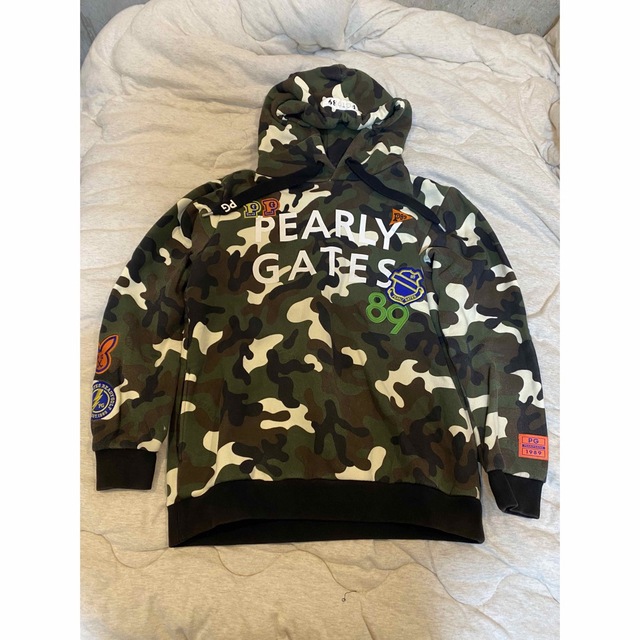 新品未使用 ☆パーリーゲイツ☆パーカー☆裏起毛☆迷彩柄☆4(M)☆中古