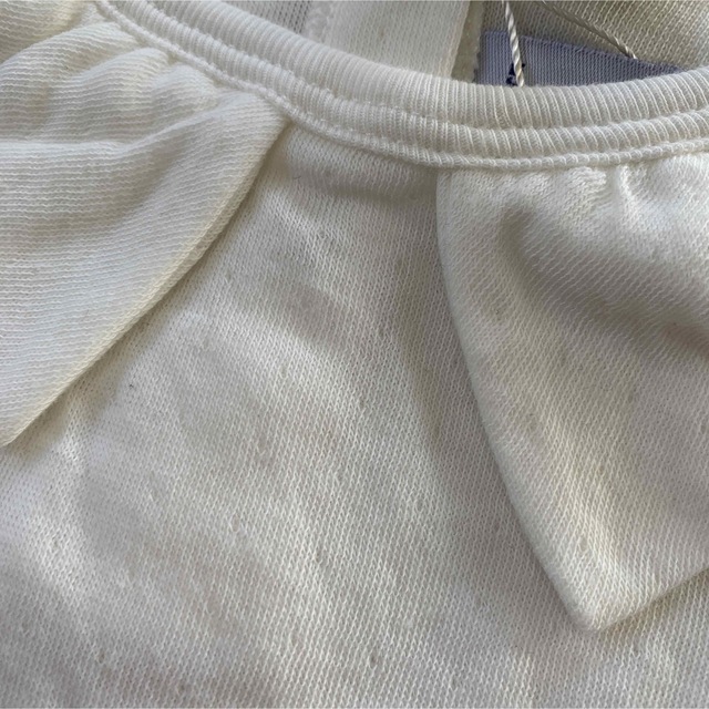 PETIT BATEAU(プチバトー)のプチバトー　白色カットソー　新品　4ans キッズ/ベビー/マタニティのキッズ服女の子用(90cm~)(Tシャツ/カットソー)の商品写真