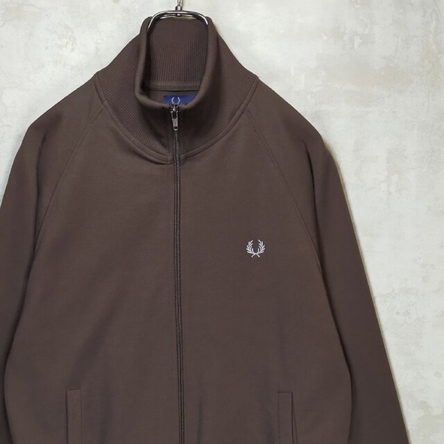 FRED PERRY - 【人気カラー】フレッドペリー M トラック FRED PERRY - 【人気カラー】フレッドペリー M トラック