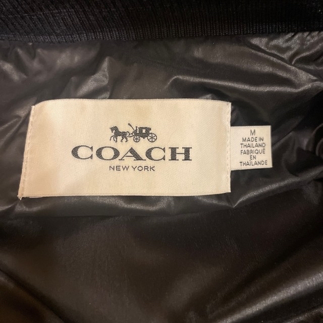 COACH(コーチ)の専用です。コーチ　ダウンコート レディースのジャケット/アウター(ダウンコート)の商品写真