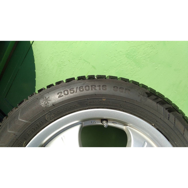 205/60R16 アルミ　スタッドレスタイヤセット 2