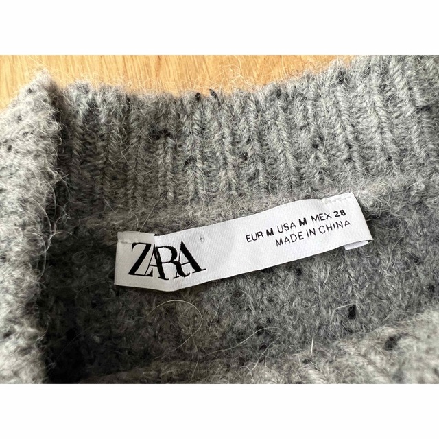 ZARA(ザラ)のZARA カラーブロックニットセーター　Mサイズ レディースのトップス(ニット/セーター)の商品写真