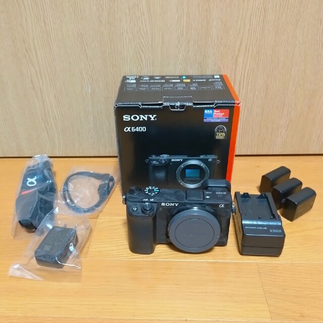 【美品】SONY a6400 ボディー ILCE−6400(B)