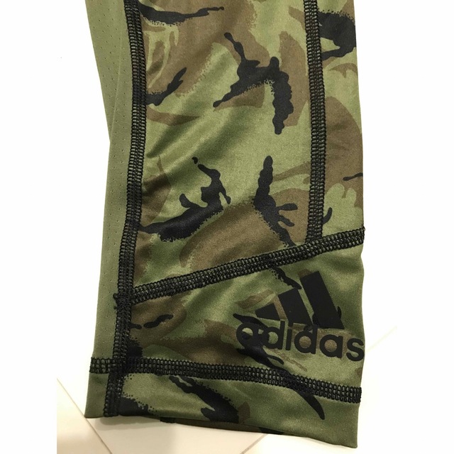 adidas(アディダス)の新品 adidasアディダス コンプレッションタイツ レギンス 迷彩 送料込 メンズのレッグウェア(レギンス/スパッツ)の商品写真