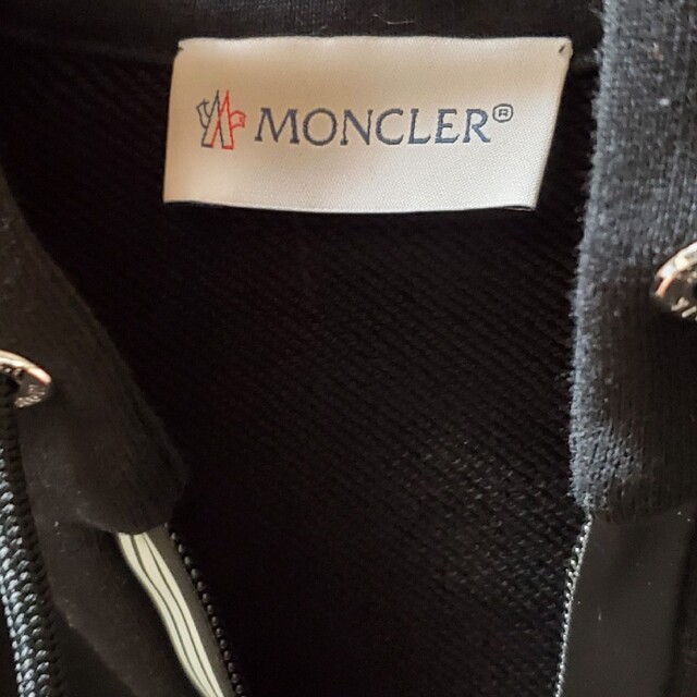 MONCLER(モンクレール)のMONCLER スウェットパーカー メンズのトップス(パーカー)の商品写真