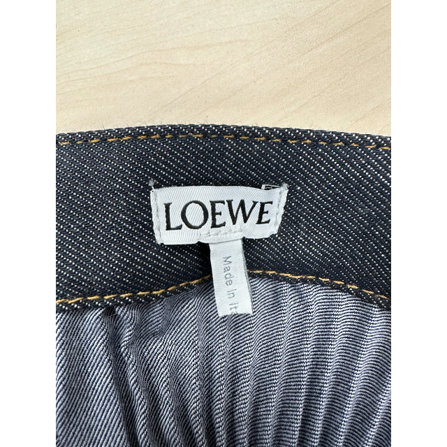 LOEWE(ロエベ)のLOEWE  ロエベ プリーツ デニム スカート レディースのスカート(ロングスカート)の商品写真