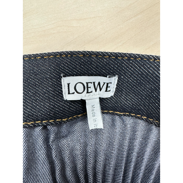 LOEWE - LOEWE ロエベ プリーツ デニム スカートの通販 by (株 LOEWE - LOEWE ロエベ プリーツ デニム スカートの通販 by (株
