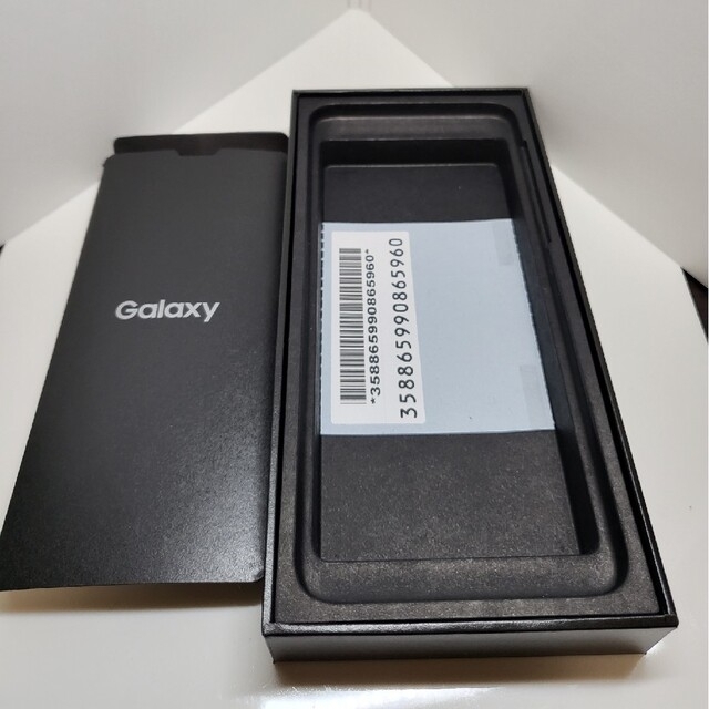 SAMSUNG - Galaxy Z flip 3 Cream【docomo版SIMフリー】の通販 by 東山