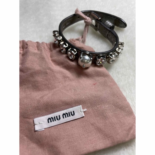 miumiu ブレスレット