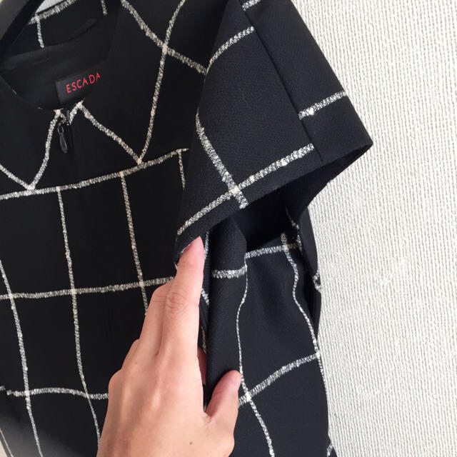 ESCADA(エスカーダ)のロミンさま専用♡合計3点 レディースのジャケット/アウター(ノーカラージャケット)の商品写真