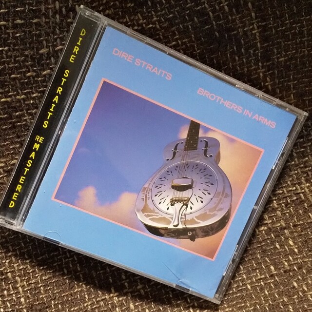 DIRE STRAITS『BROTHERS IN ARMS』CD エンタメ/ホビーのCD(ポップス/ロック(洋楽))の商品写真