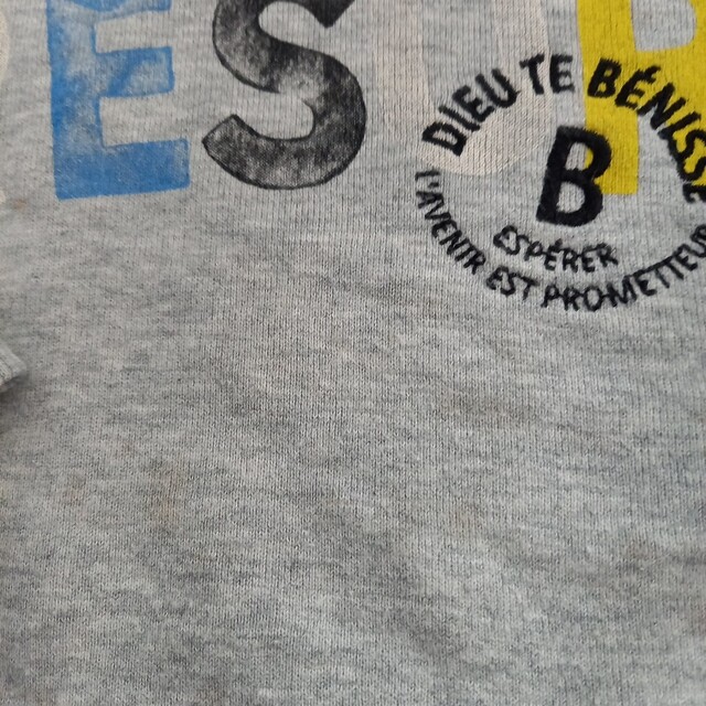 BeBe(ベベ)のベベ　トレーナー120 キッズ/ベビー/マタニティのキッズ服男の子用(90cm~)(Tシャツ/カットソー)の商品写真