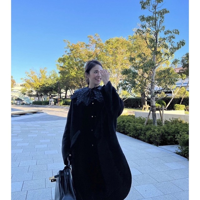 Rosy monster fuwafuwa poncho coat【black Rosy monster fuwafuwa poncho coat【black