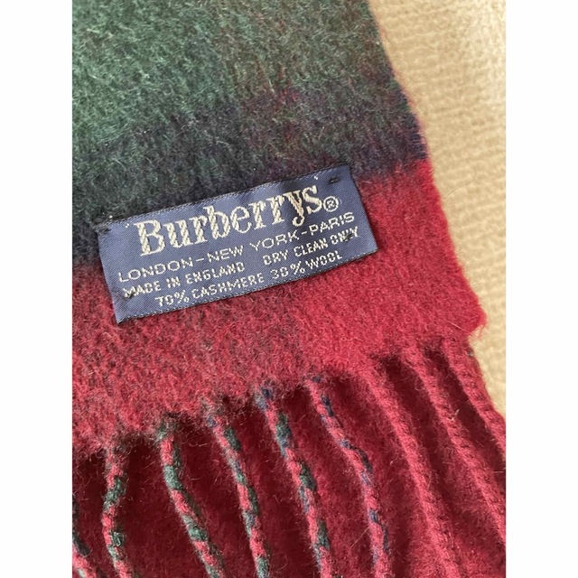 BURBERRY(バーバリー)のバーバリー　Burberry カシミヤ70% 赤緑チェックマフラー レディースのファッション小物(マフラー/ショール)の商品写真