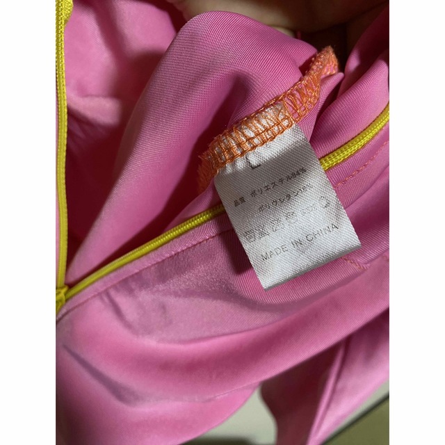 レディース  ラッシュガード　パーカー　水着　ピンク　L レディースの水着/浴衣(その他)の商品写真