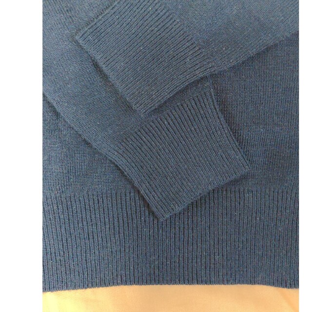 しまむら(シマムラ)の紺色セーター、しまむら、140センチ キッズ/ベビー/マタニティのキッズ服女の子用(90cm~)(カーディガン)の商品写真