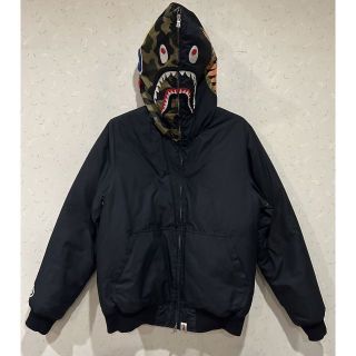 エーエイプバイアベイシングエイプ(AAPE BY A BATHING APE)の＊アベイシングエイプ シャーク フェルトパッチ ダウン フェザー ジャケット S(ダウンジャケット)