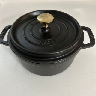 ストウブ(STAUB)のストウブピコココットラウンド18美品(鍋/フライパン)