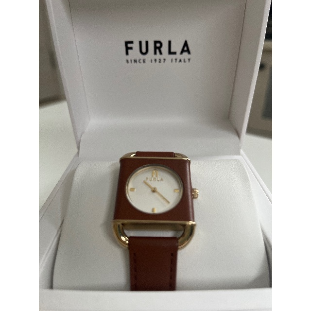 一目惚れして購入 FURLA 腕時計 レディース | www.tidy.se