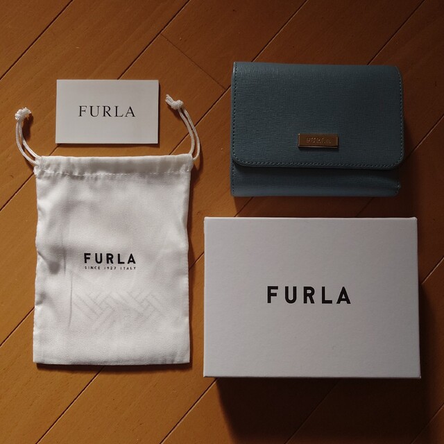 FURLA/フルラ クラッシクミディアムトリフォールド ライトブルー/アヴィオ