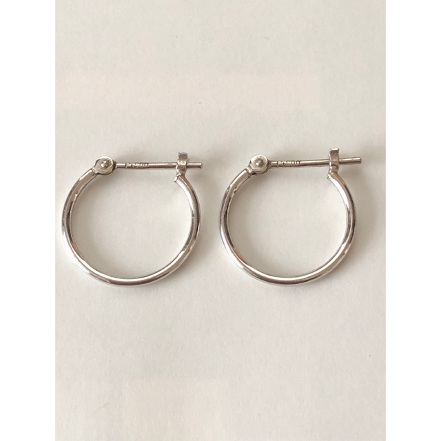 美品】プラチナ フープピアス 両耳ペア - ピアス
