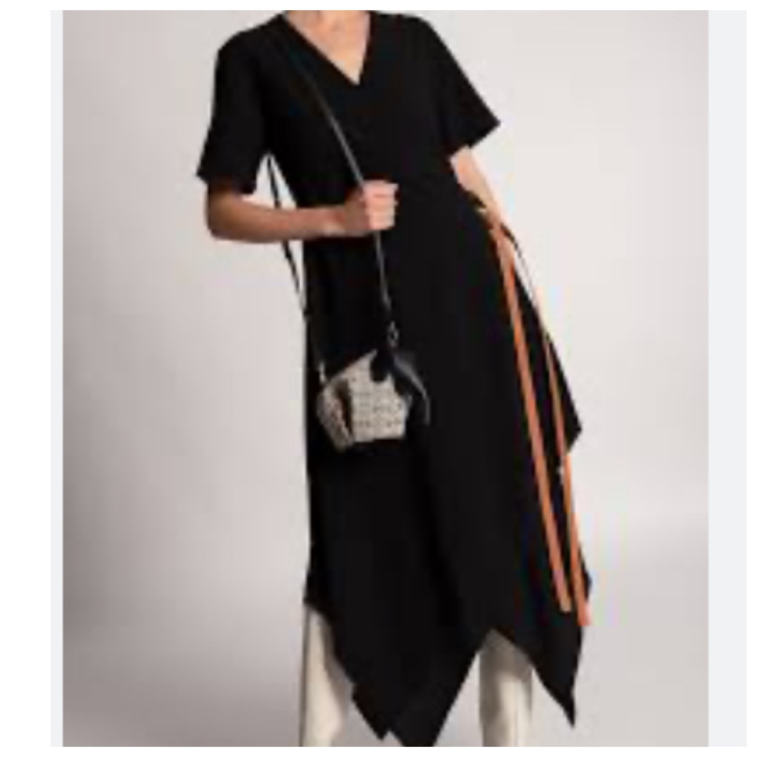 【未使用新品】ロエベ レザーストラップ ロングワンピース 人気 LOEWE