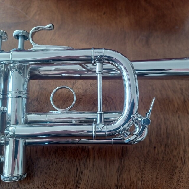 BACH(バッハ)のR様 専用 バック C管トランペット Hパイプ 楽器の管楽器(トランペット)の商品写真
