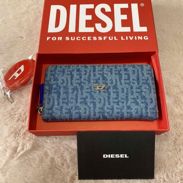 ディーゼル　DIESEL  長財布　レディース