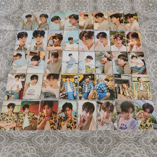 チャウヌ MAGAZINE トレカ 40枚セット エンタメ/ホビーのCD(K-POP/アジア)の商品写真