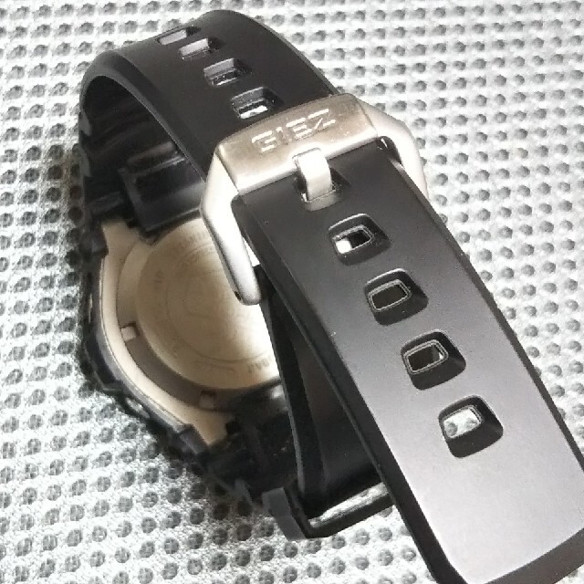 G-SHOCK(ジーショック)のカシオ G-SHOCK GIEZ GS-310チタン 動作品 メンズの時計(腕時計(アナログ))の商品写真