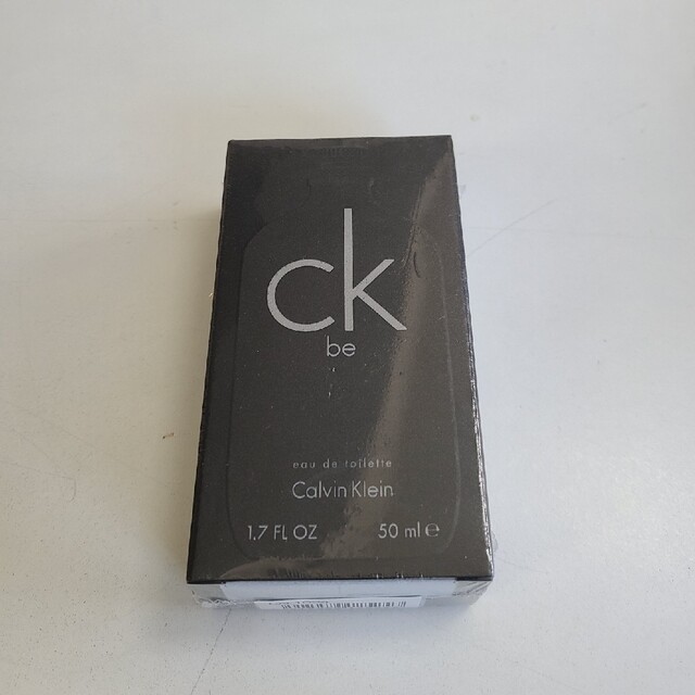 Calvin Klein(カルバンクライン)の新品未開封☆カルバンクラインシーケービーCK be50ml コスメ/美容の香水(香水(男性用))の商品写真
