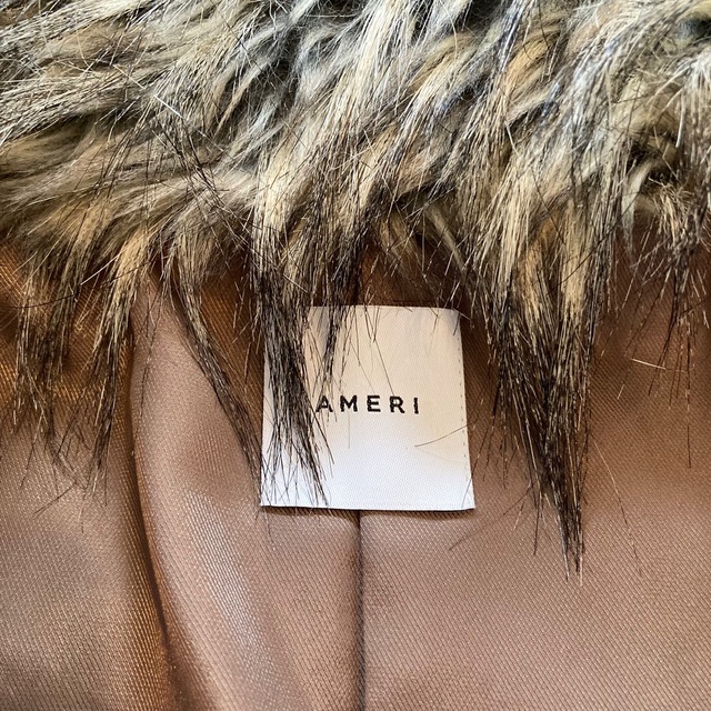 Ameri VINTAGE(アメリヴィンテージ)のAMERI vintage mix fur jacket コート　ジャケット レディースのジャケット/アウター(毛皮/ファーコート)の商品写真