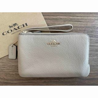 コーチ(COACH)の【新品未使用タグ付き】コーチ　ダブルファスナー　ポーチ財布　トープ　ベージュ(財布)