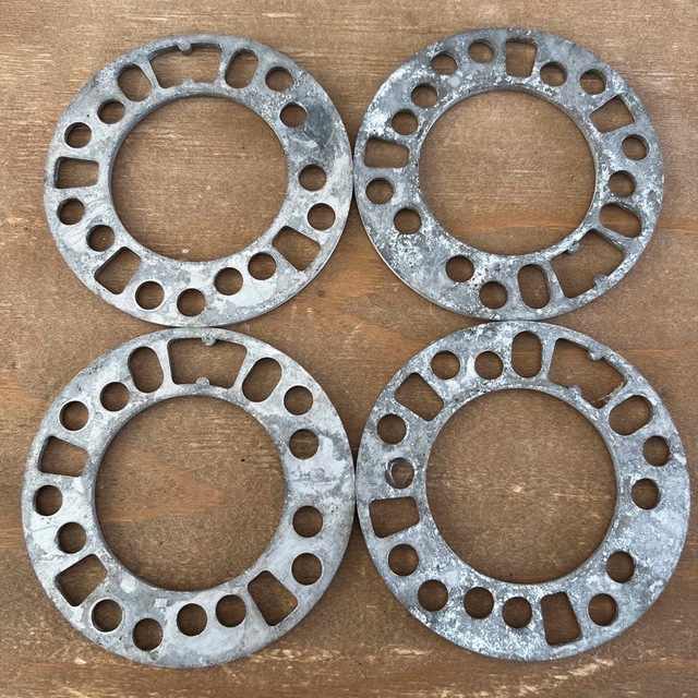 大人の上質 HKB SPORTS ホイールスペーサー 4穴 5穴兼用 5mm 4枚入りHKWS5 HKB SPORTS ホイールスペーサー(4穴・5穴兼用)3mm