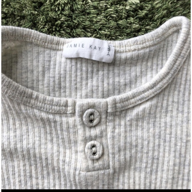 PETIT BATEAU(プチバトー)のジェイミーケイ　長袖ボディスーツ  キッズ/ベビー/マタニティのベビー服(~85cm)(肌着/下着)の商品写真