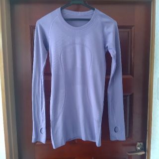 ルルレモン(lululemon)のlululemon　ロングTシャツ(ヨガ)