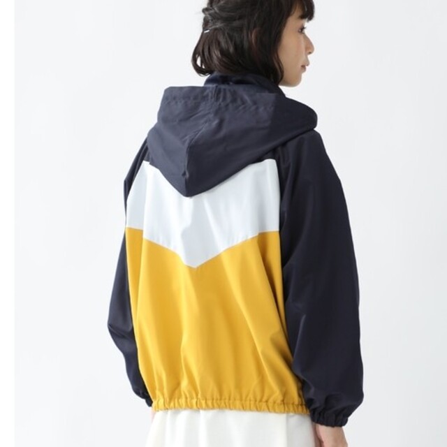 HONEYS(ハニーズ)の配色ブルゾン レディースのジャケット/アウター(ブルゾン)の商品写真