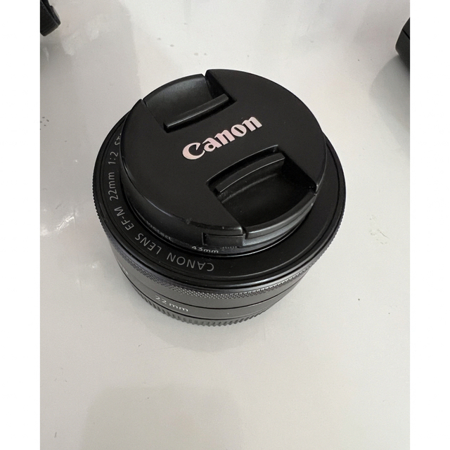 格安 クリーニング Canon Eos M100 単焦点レンズ付き+予備バッテリー