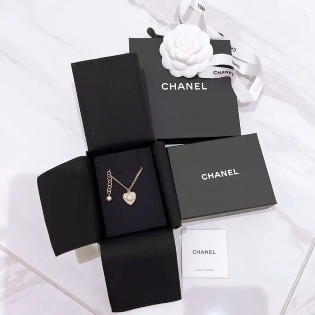 季節のおすすめ商品 CHANEL - CHANEL パールビジュネックレス ネックレス 季節のおすすめ商品 CHANEL - CHANEL パールビジュネックレス ネックレス